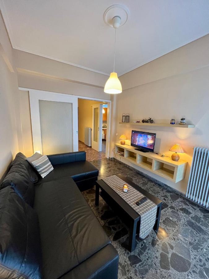 Loutraki Sunset Apartment ภายนอก รูปภาพ